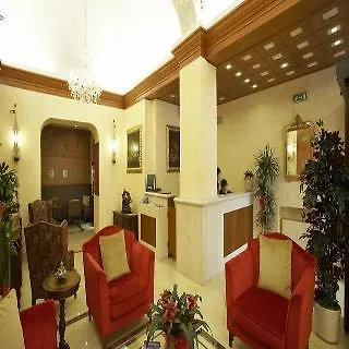 מלון Dei Priori Boutique 4*