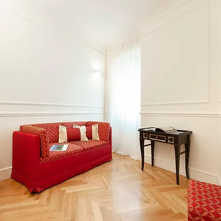 Dei Priori Boutique מלון 4*