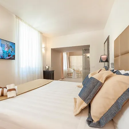 Dei Priori Boutique 4* אסיסי